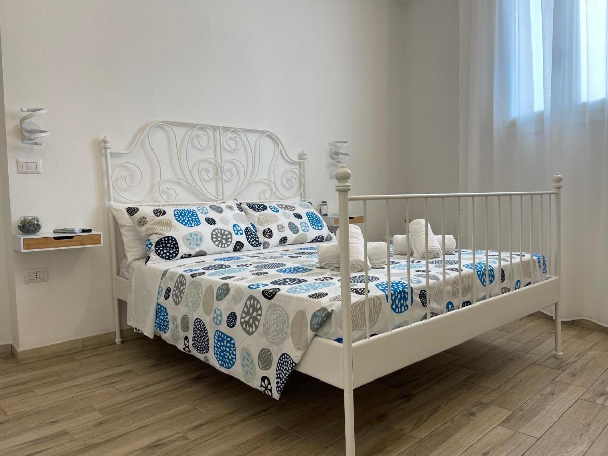 White Shell Rooms Альгеро Экстерьер фото