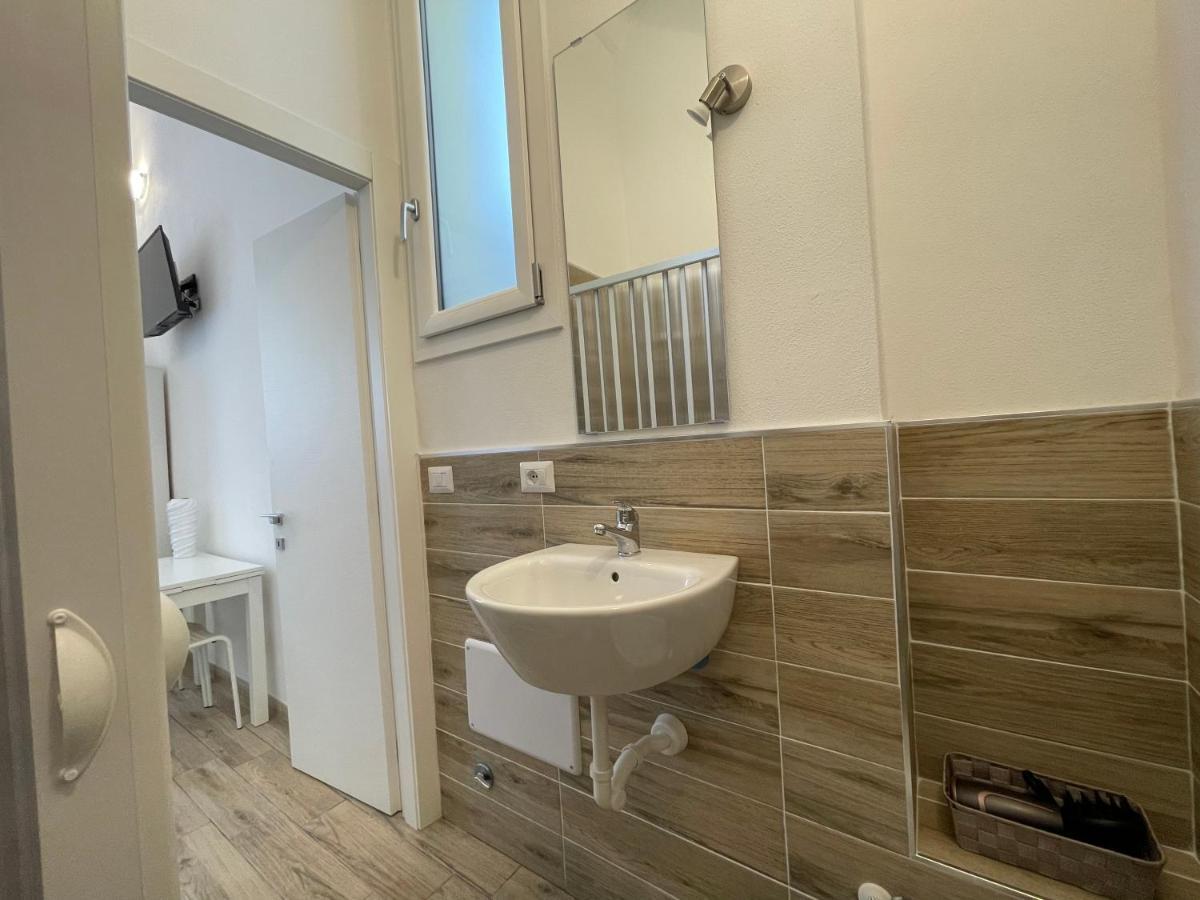 White Shell Rooms Альгеро Экстерьер фото