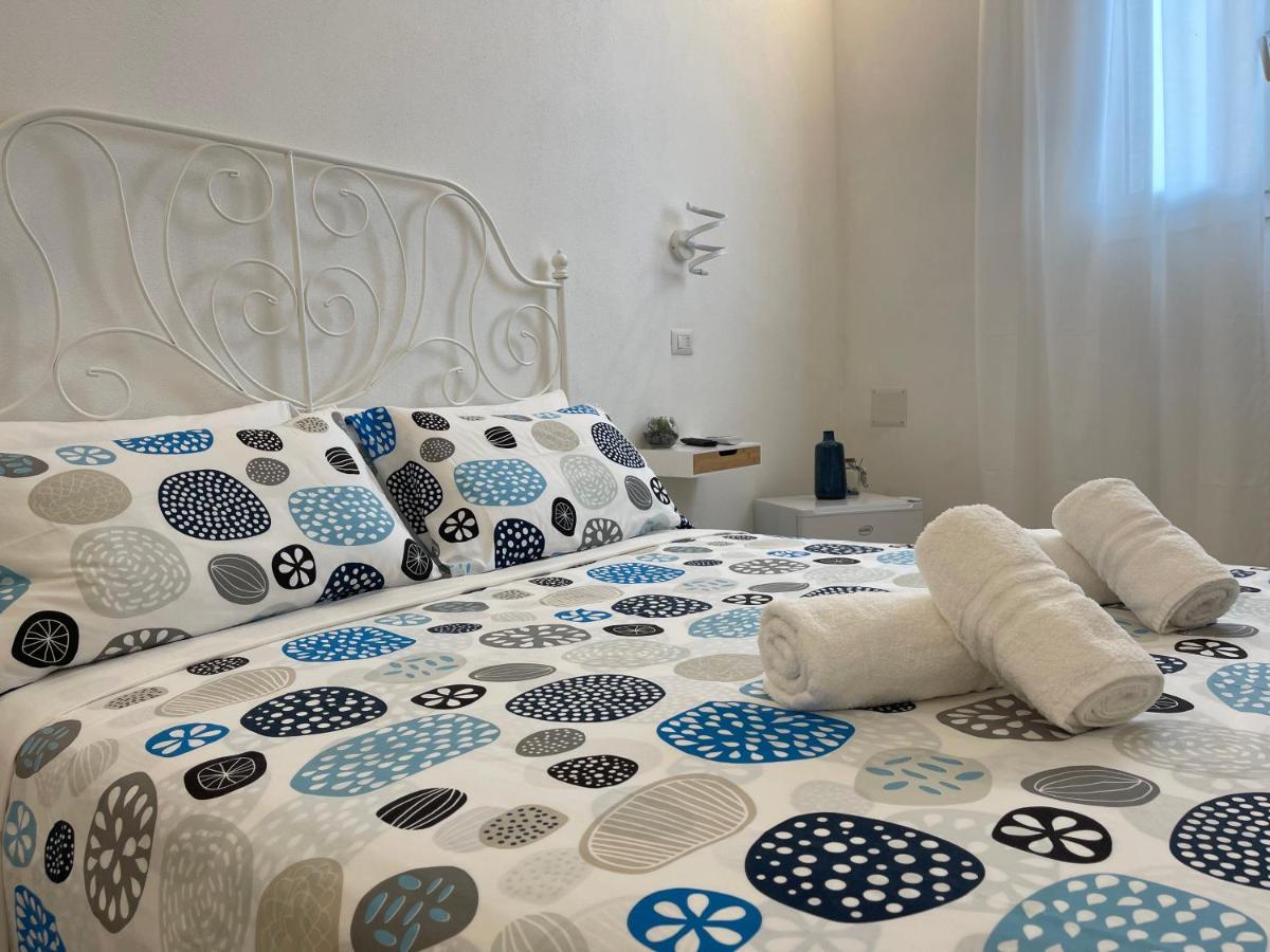 White Shell Rooms Альгеро Экстерьер фото